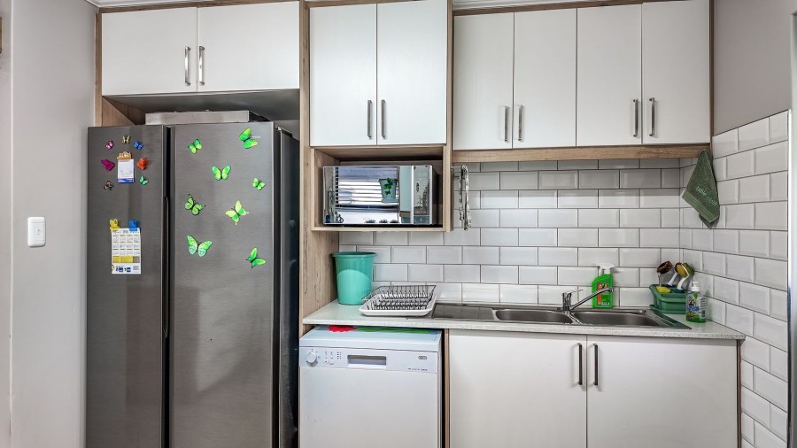 3 Bedroom Property for Sale in Dana Bay Western Cape